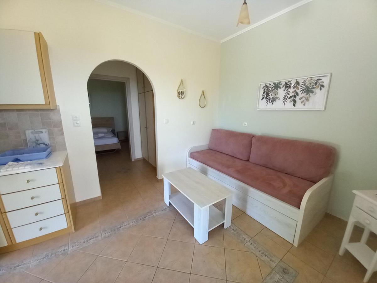Villa Sandy Sívota エクステリア 写真