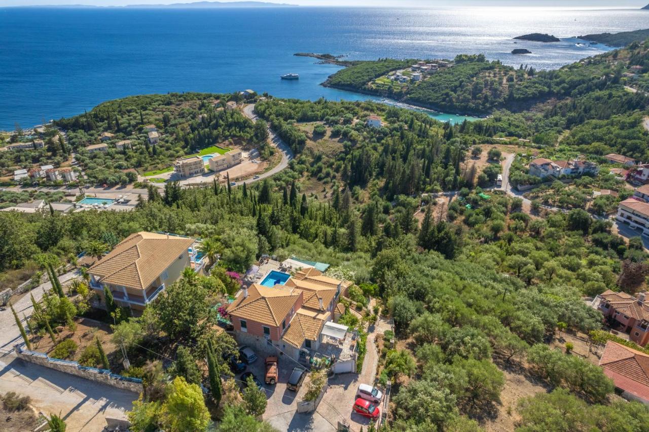 Villa Sandy Sívota エクステリア 写真