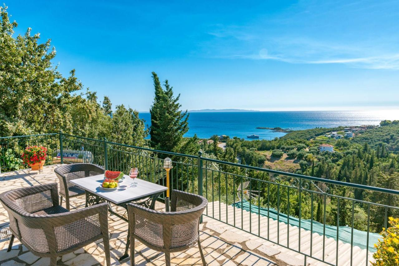 Villa Sandy Sívota エクステリア 写真