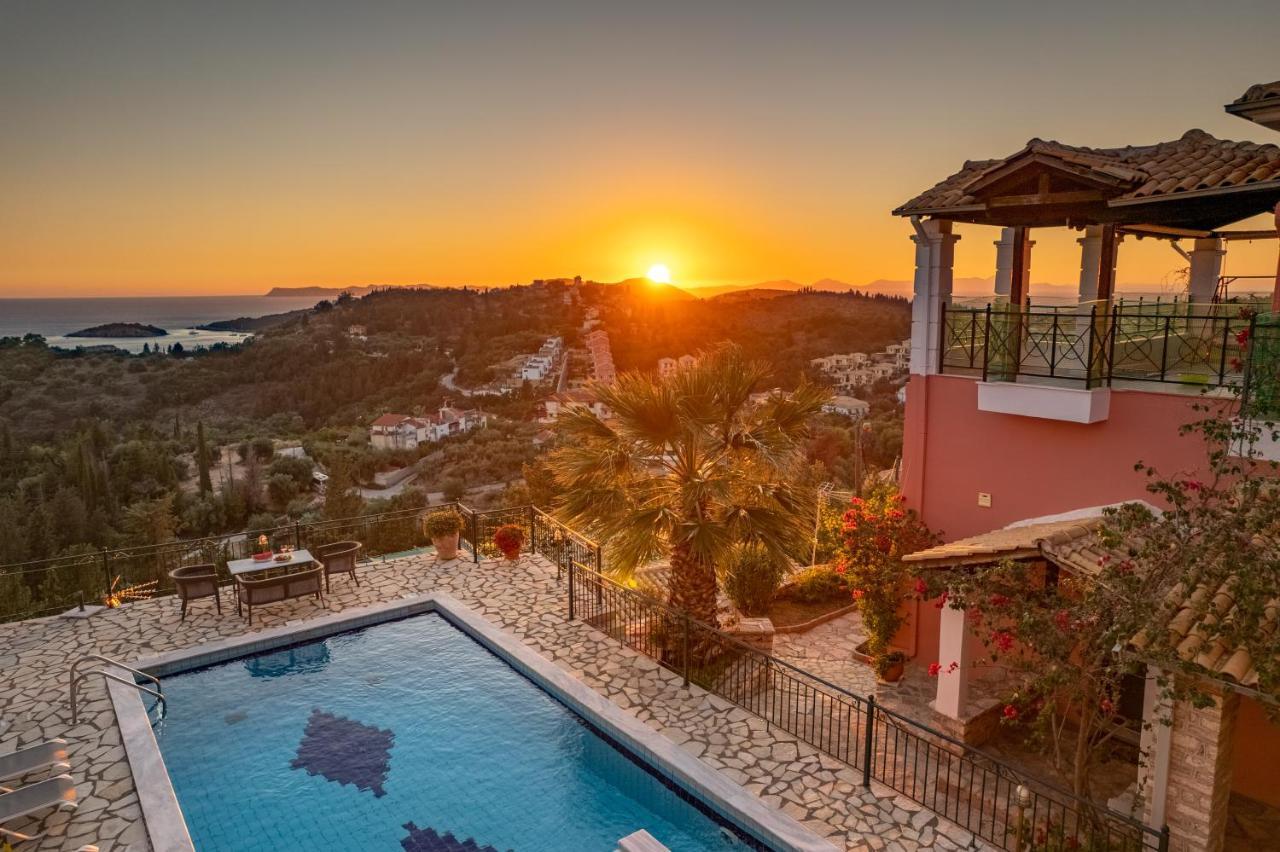 Villa Sandy Sívota エクステリア 写真