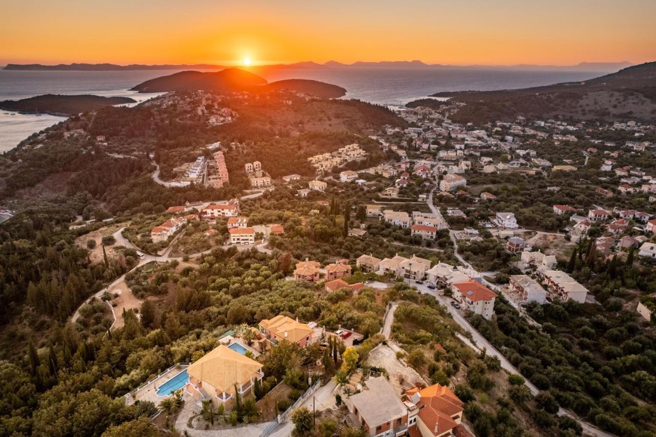 Villa Sandy Sívota エクステリア 写真