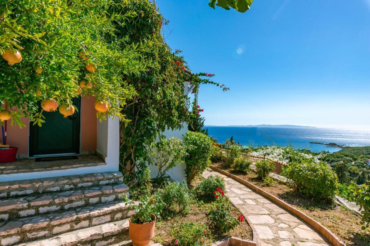Villa Sandy Sívota エクステリア 写真