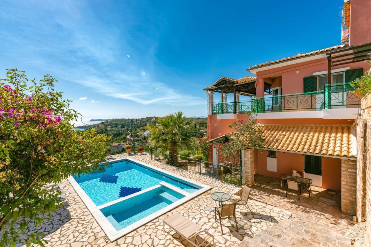 Villa Sandy Sívota エクステリア 写真