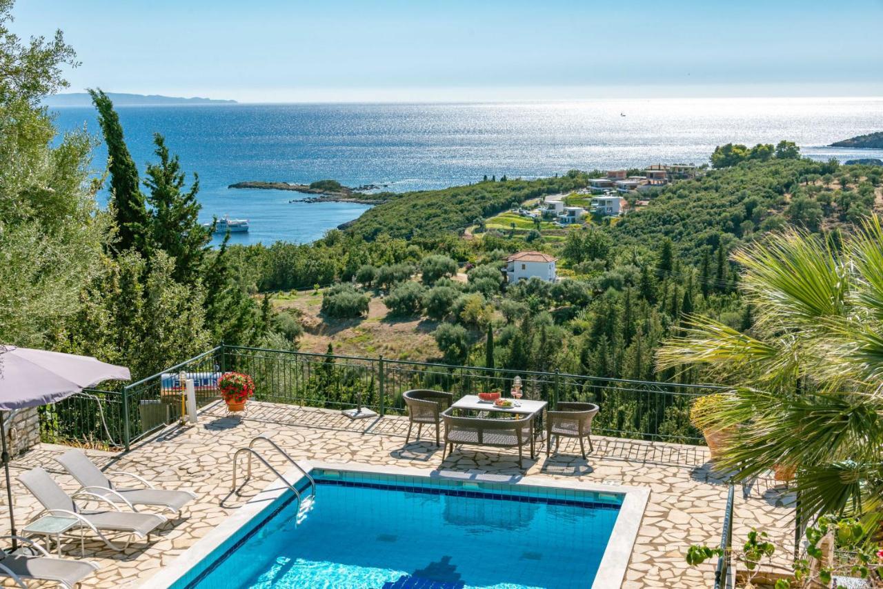 Villa Sandy Sívota エクステリア 写真