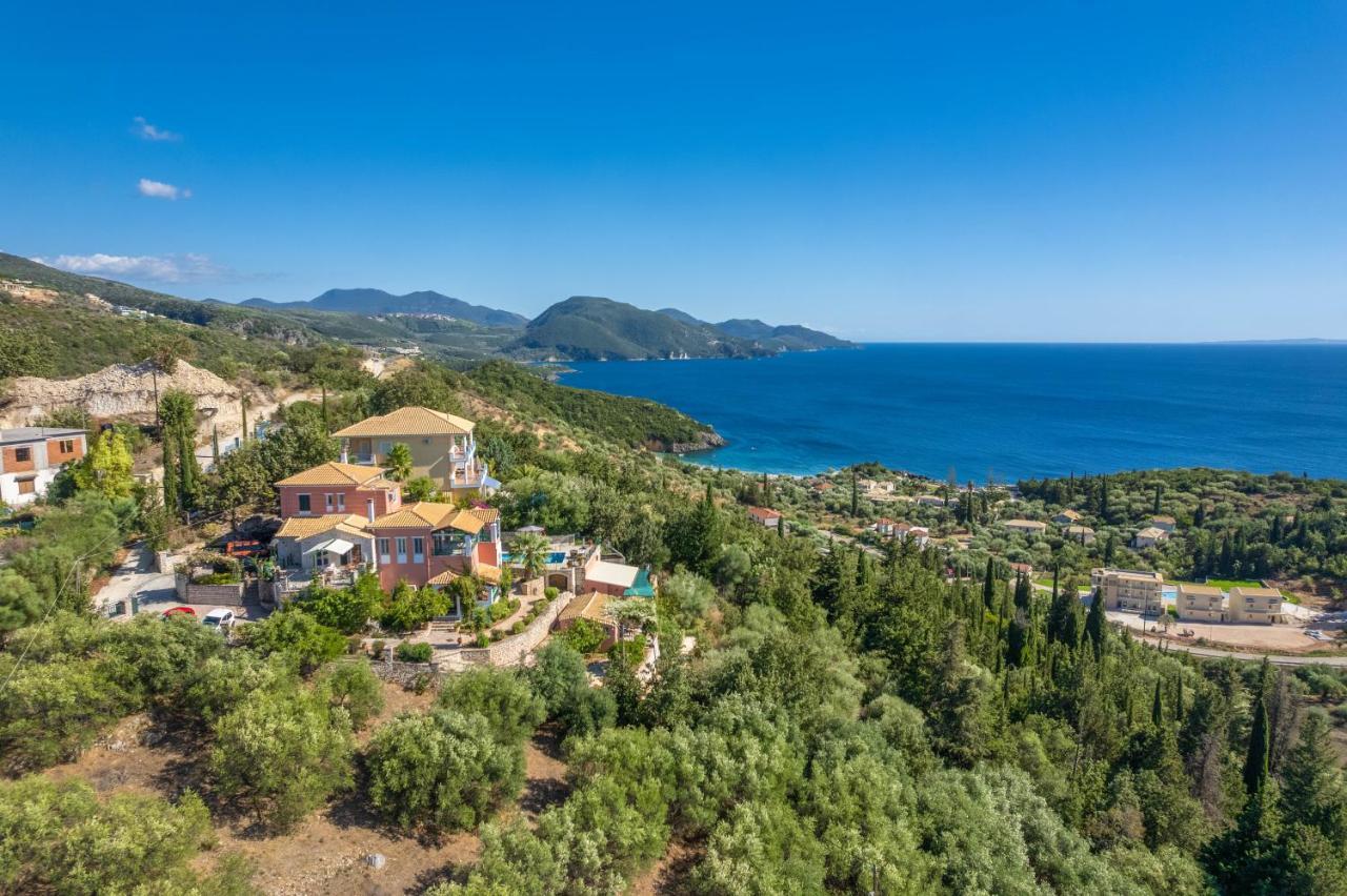 Villa Sandy Sívota エクステリア 写真