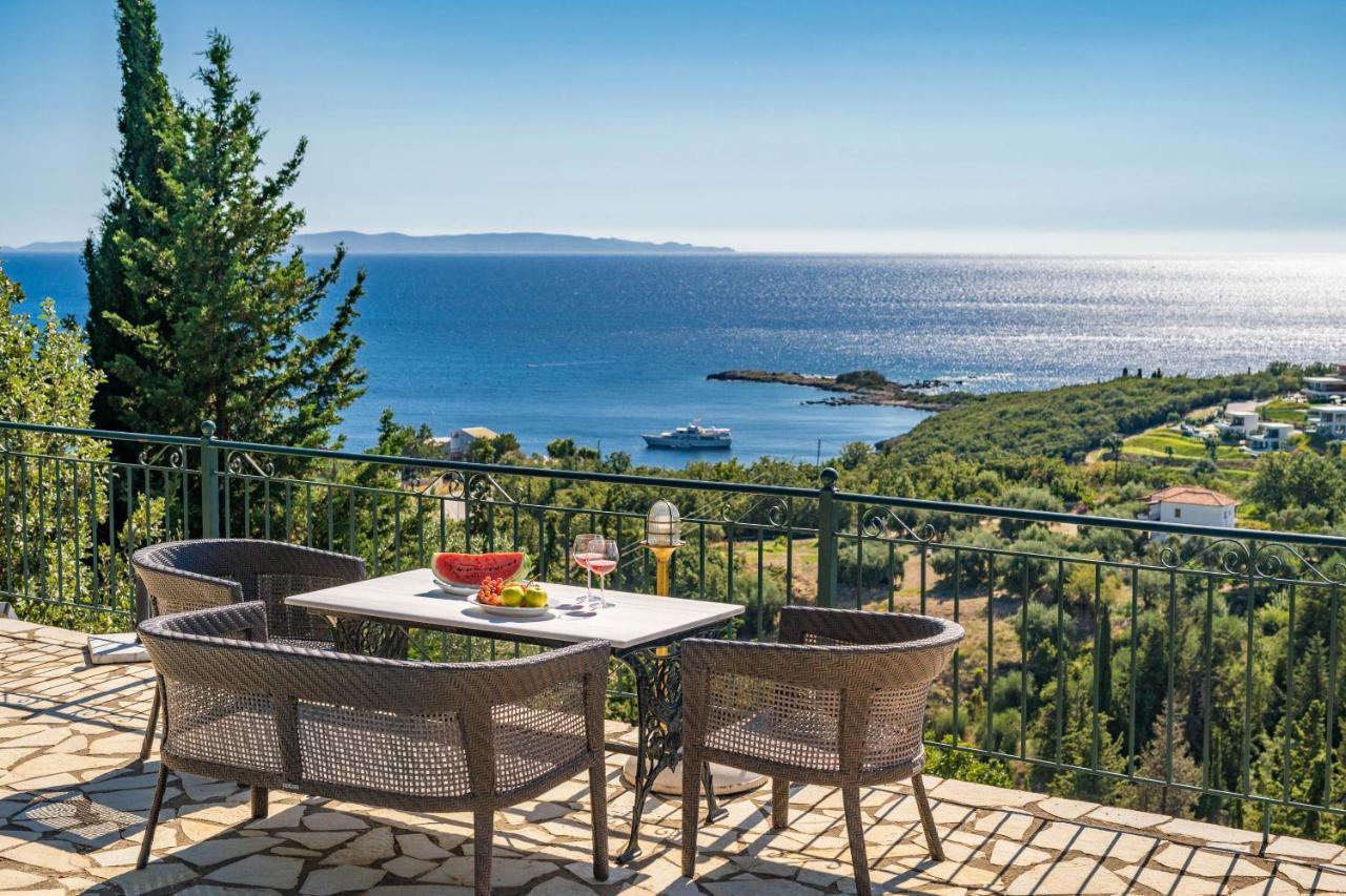 Villa Sandy Sívota エクステリア 写真