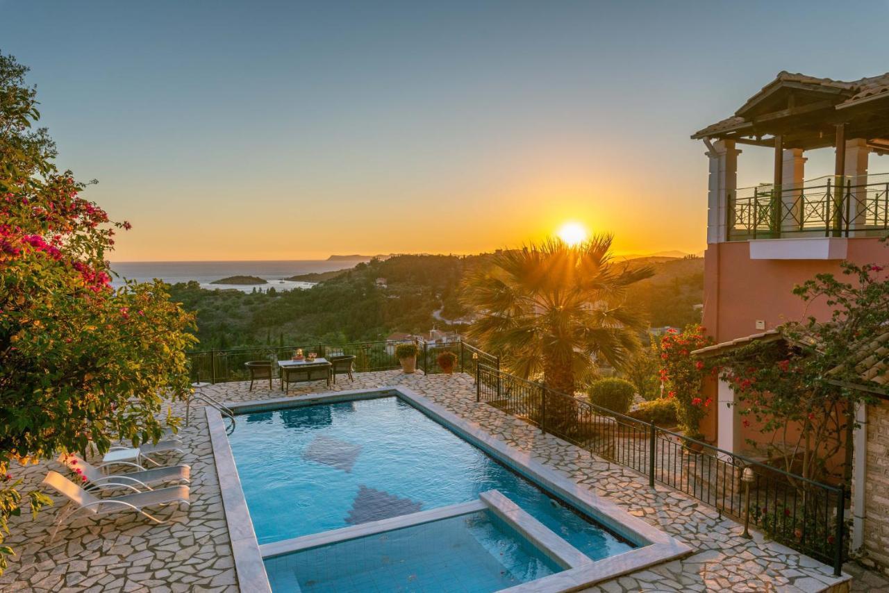 Villa Sandy Sívota エクステリア 写真