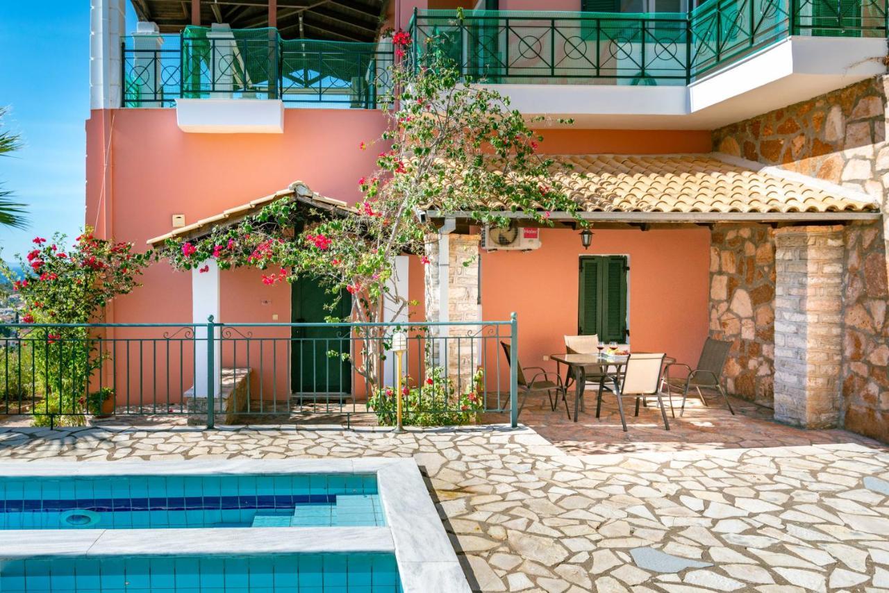 Villa Sandy Sívota エクステリア 写真
