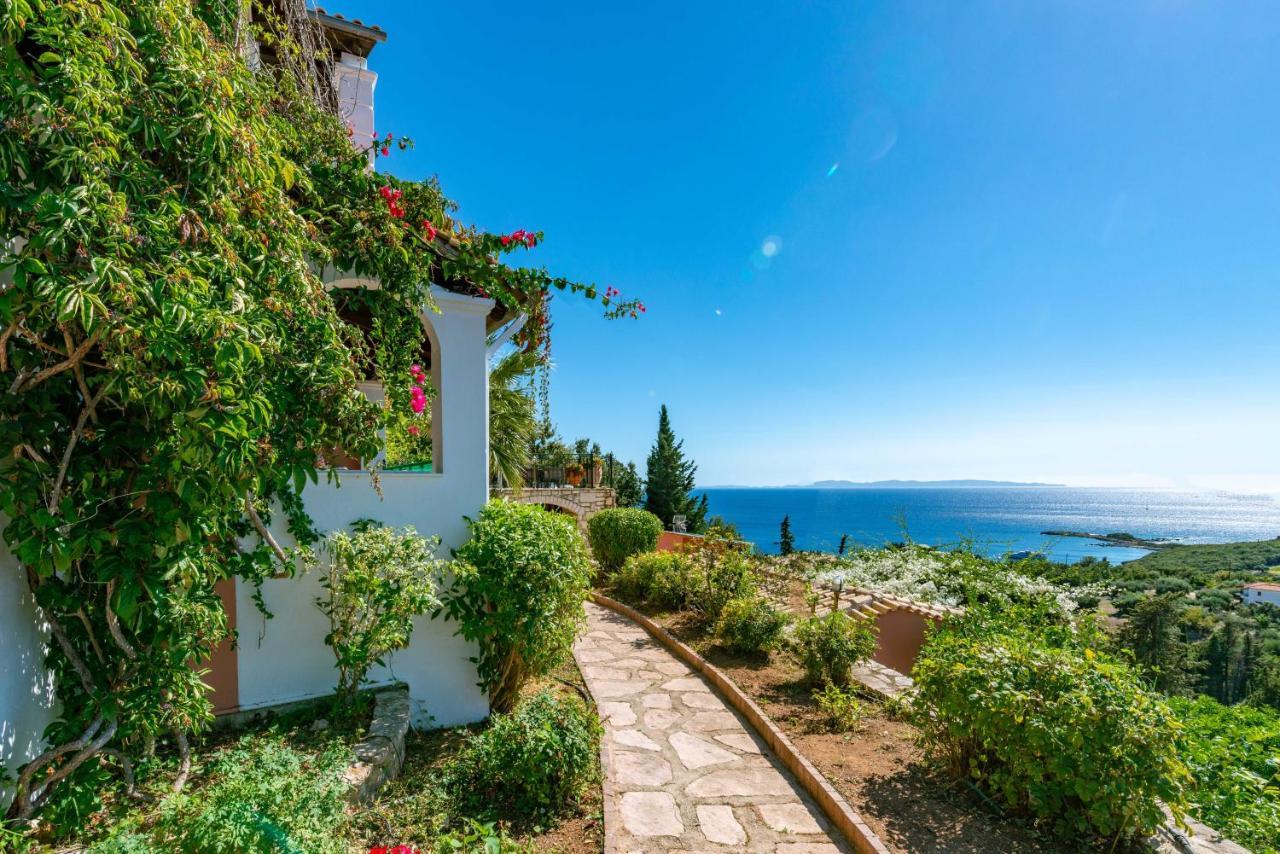 Villa Sandy Sívota エクステリア 写真