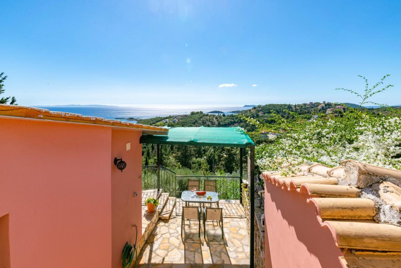 Villa Sandy Sívota エクステリア 写真